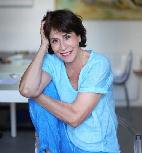 Arouna Lipschitz 1 Arouna-Lipschitz