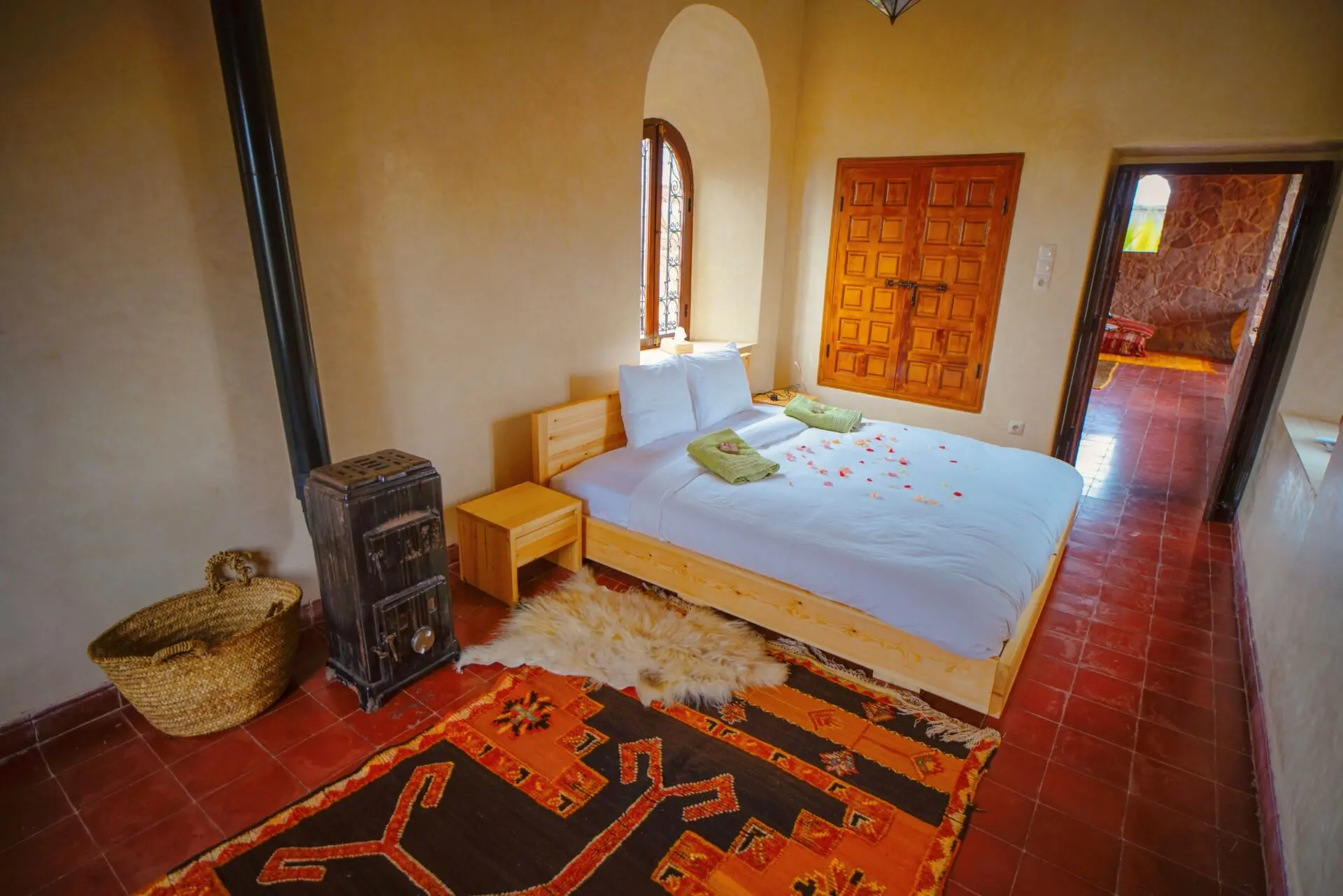 ROOM-scaled